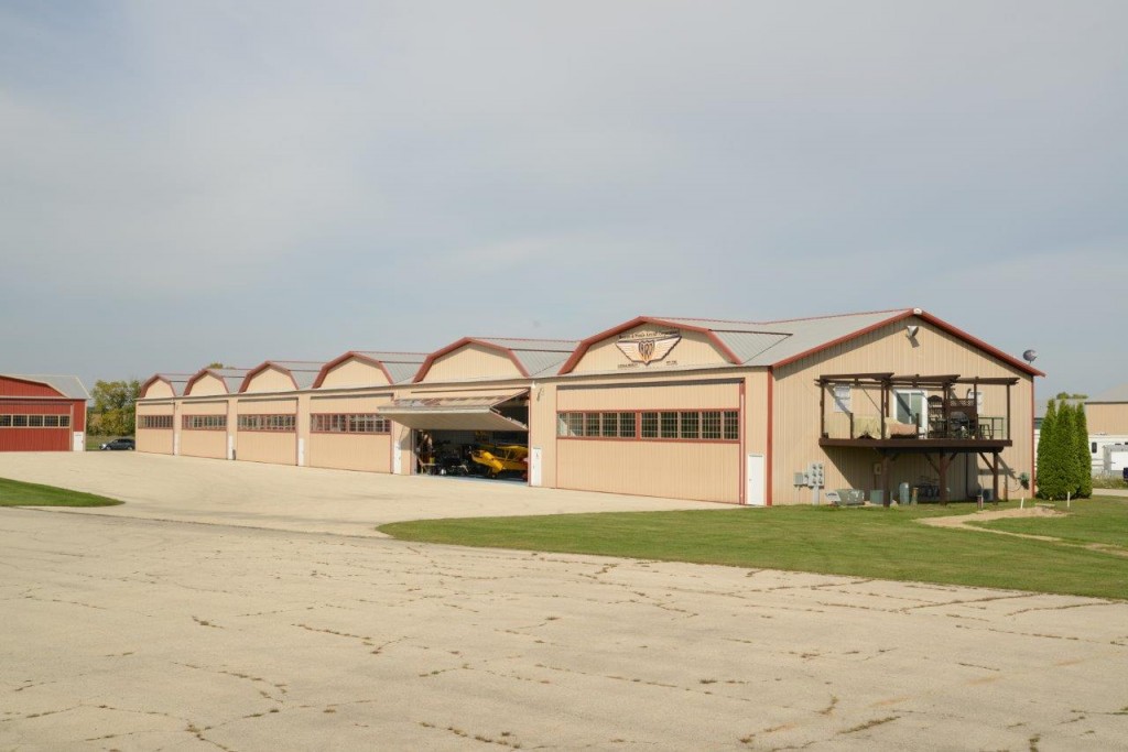 Poplar Grove Airport's Aviators Cabin